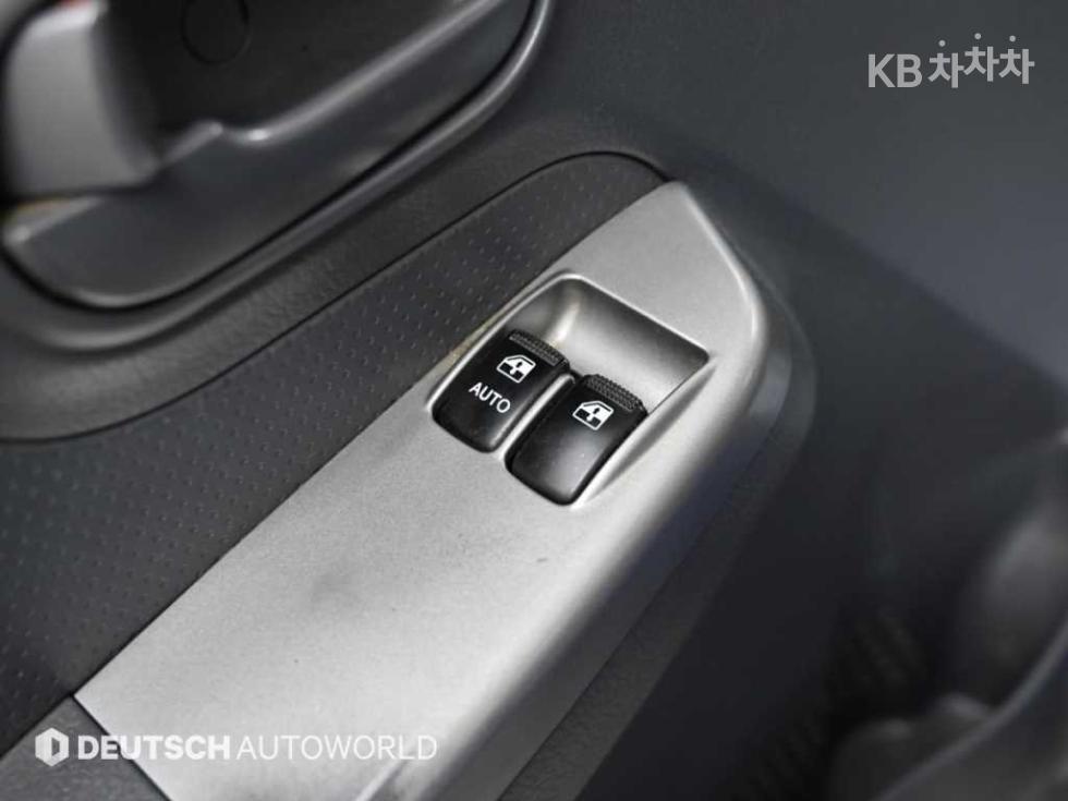 2013 - kia bongo iii