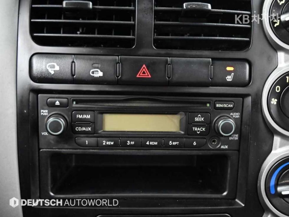 2013 - kia bongo iii