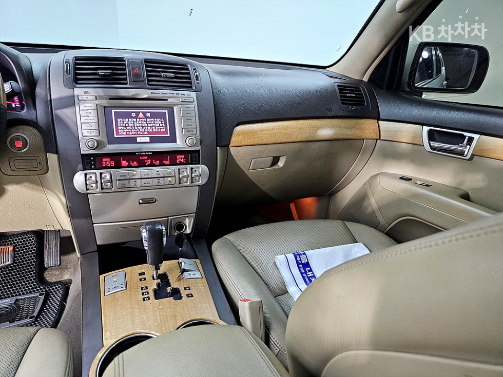 2012 - kia mohave
