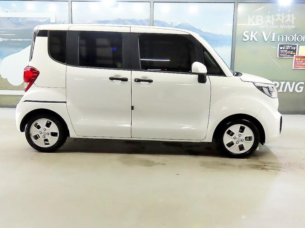 2022 - kia ray