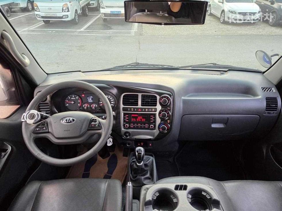 2019 - kia bongo iii
