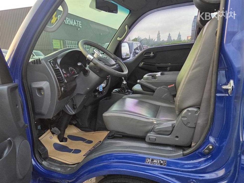 2019 - kia bongo iii