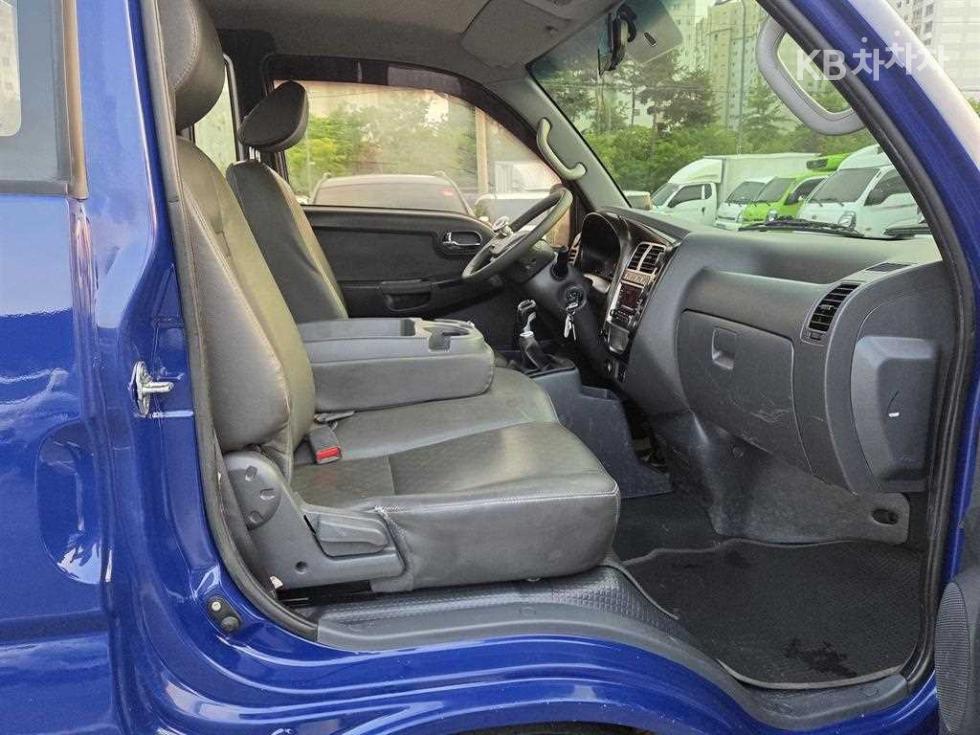 2019 - kia bongo iii