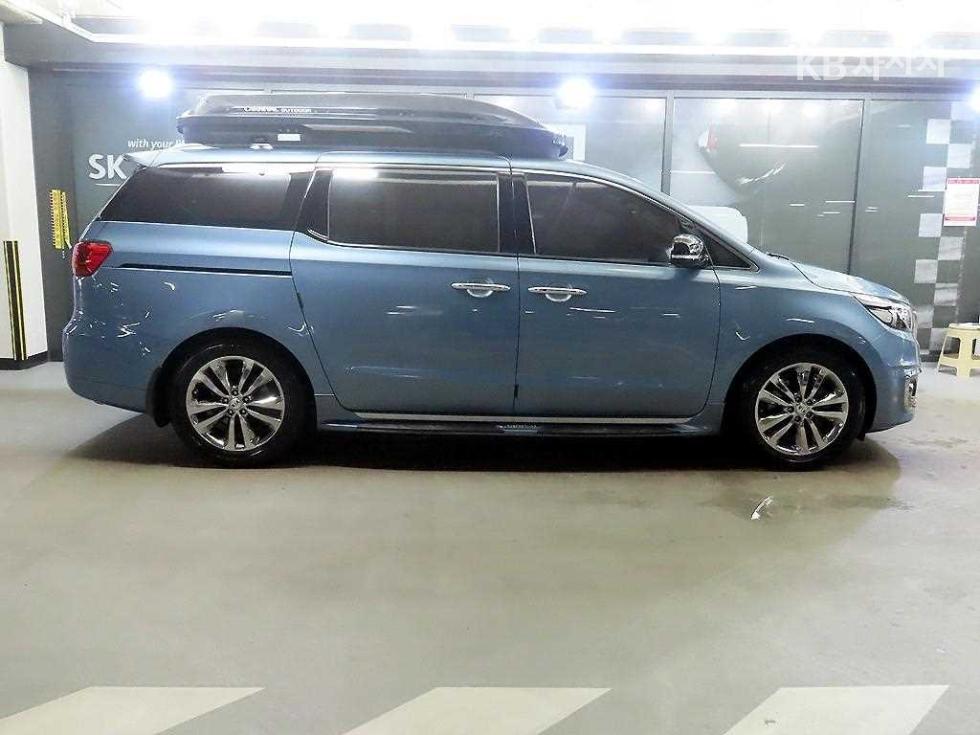 2016 - kia carnival