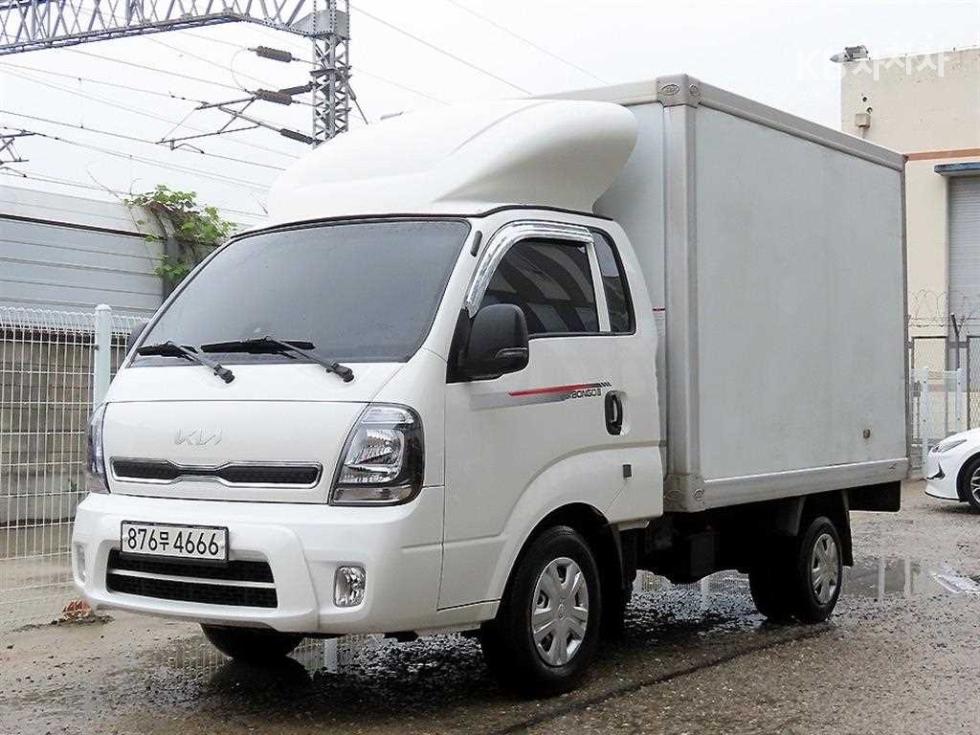 2022 - kia bongo iii