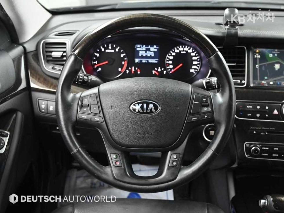 2014 - kia k7