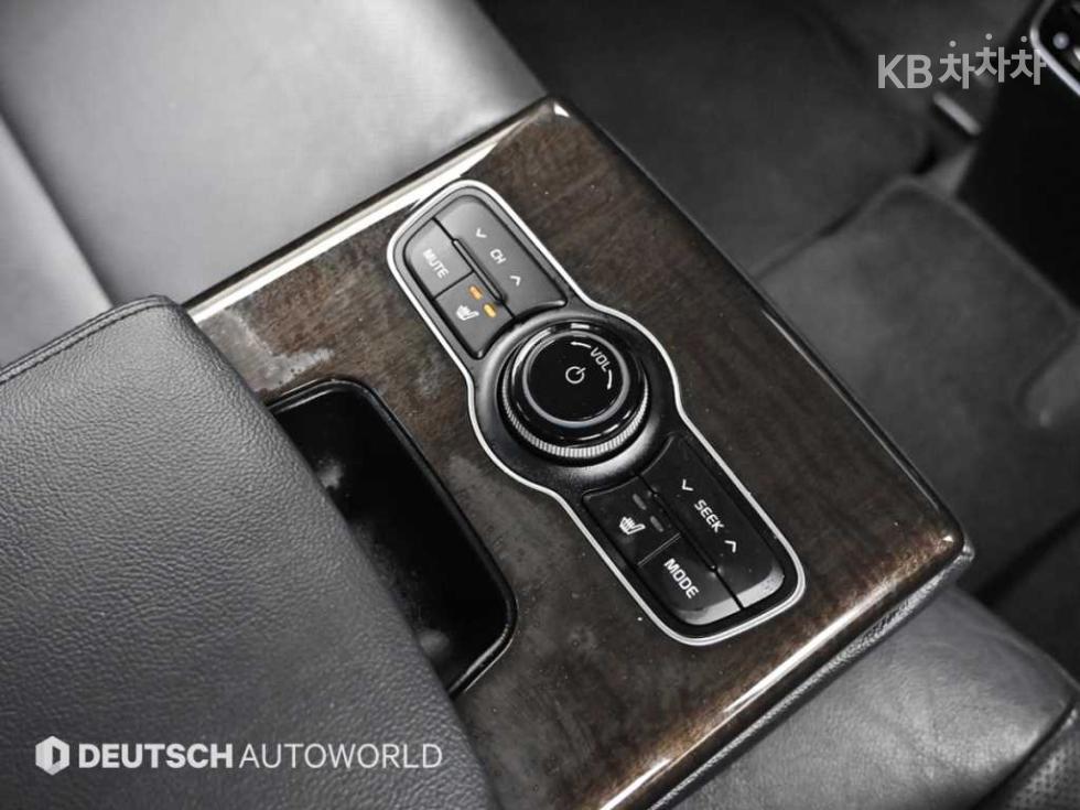 2014 - kia k7