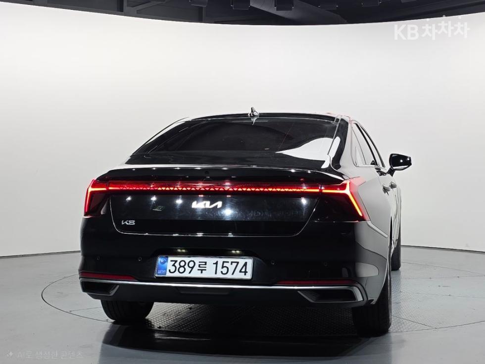 Kia K8 — miniaturë 3