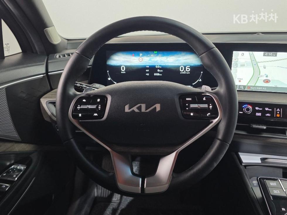 Kia K8 — miniaturë 18