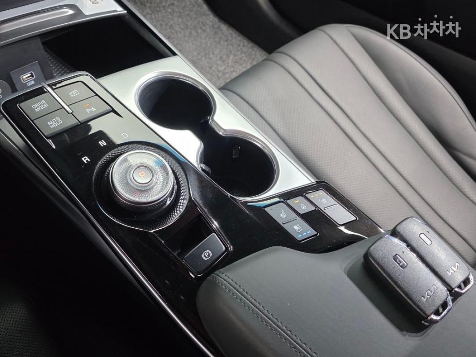 Kia K8 — miniaturë 12