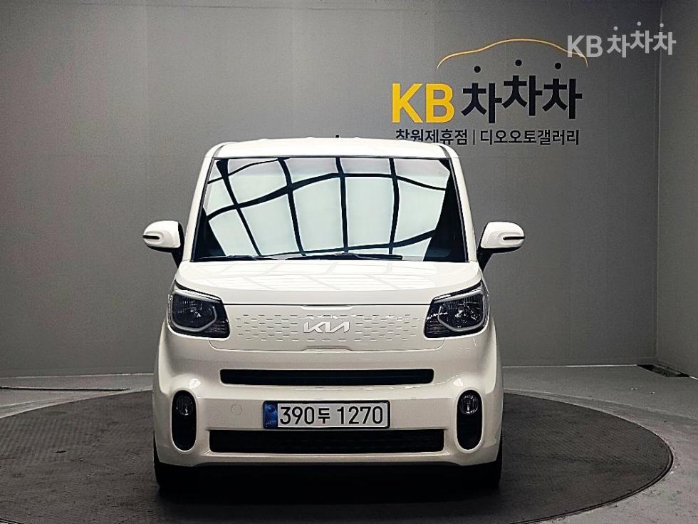 2022 - kia ray