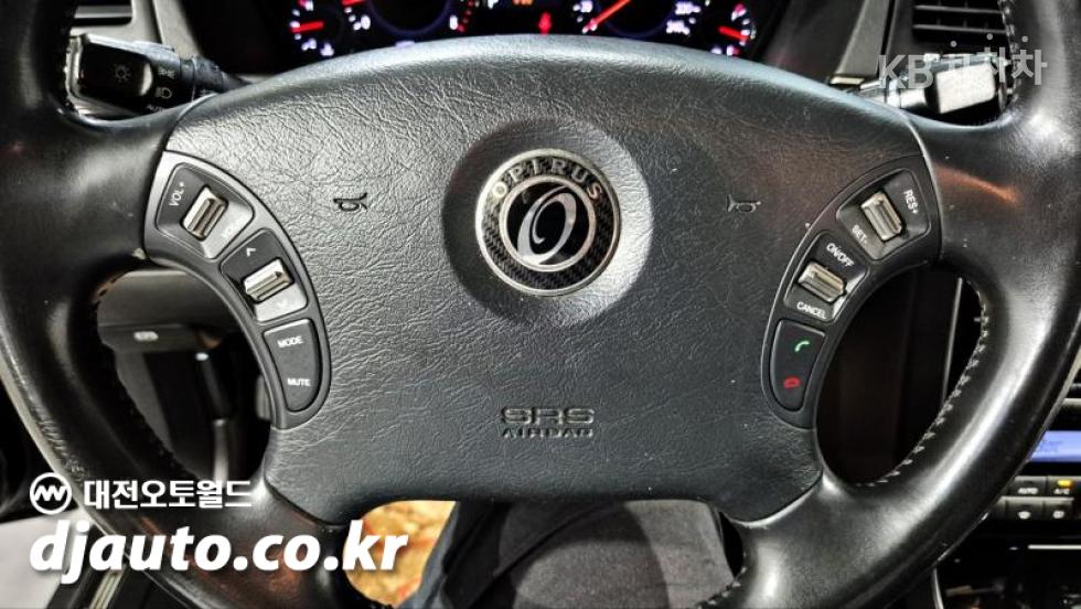 2011 - kia opirus