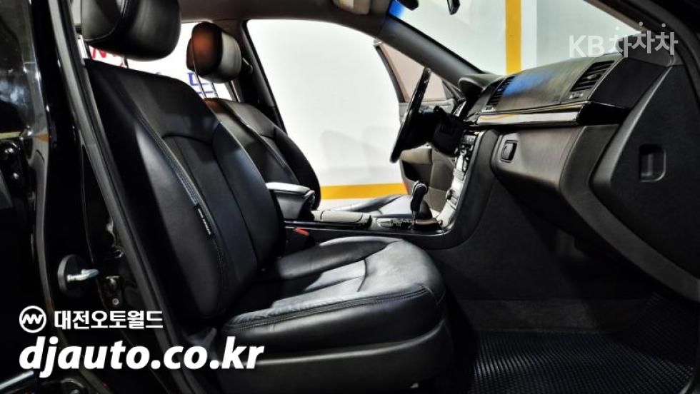 2011 - kia opirus