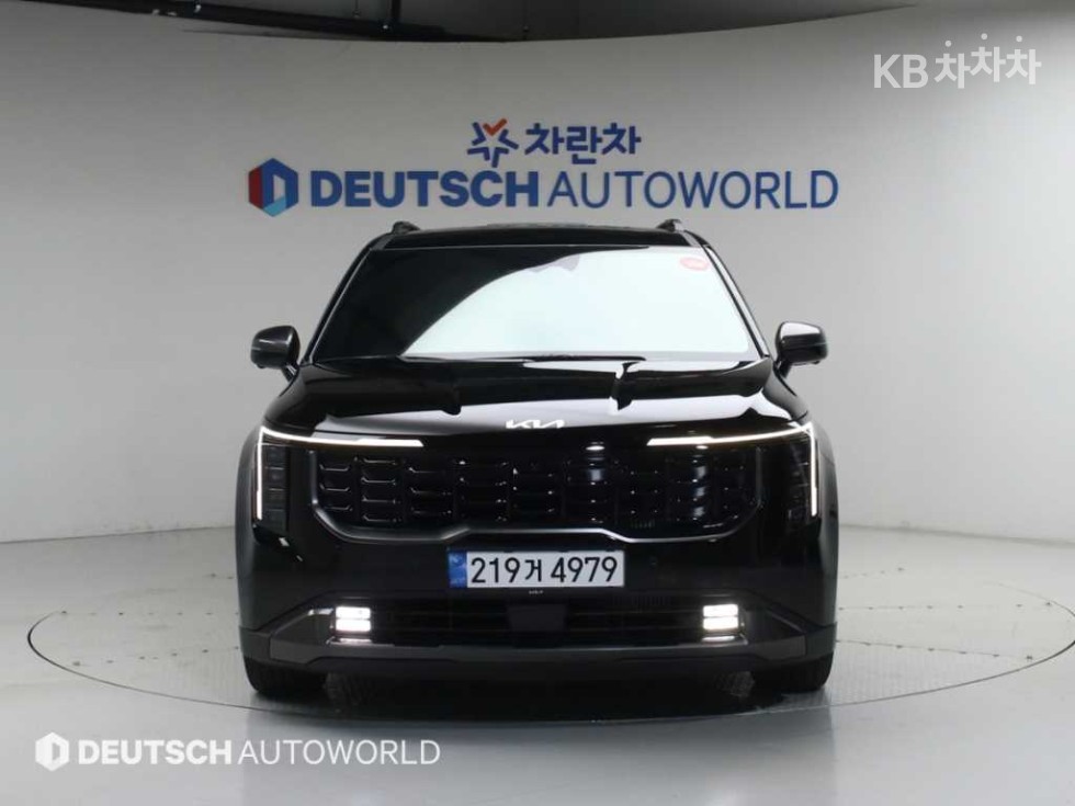 2025 - kia carnival