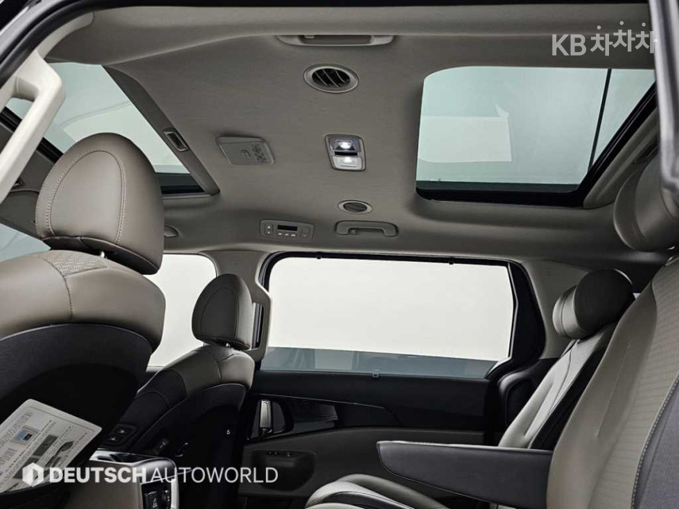 2025 - kia carnival