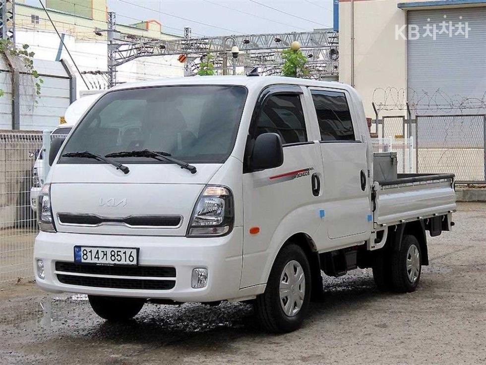 2024 - kia bongo iii