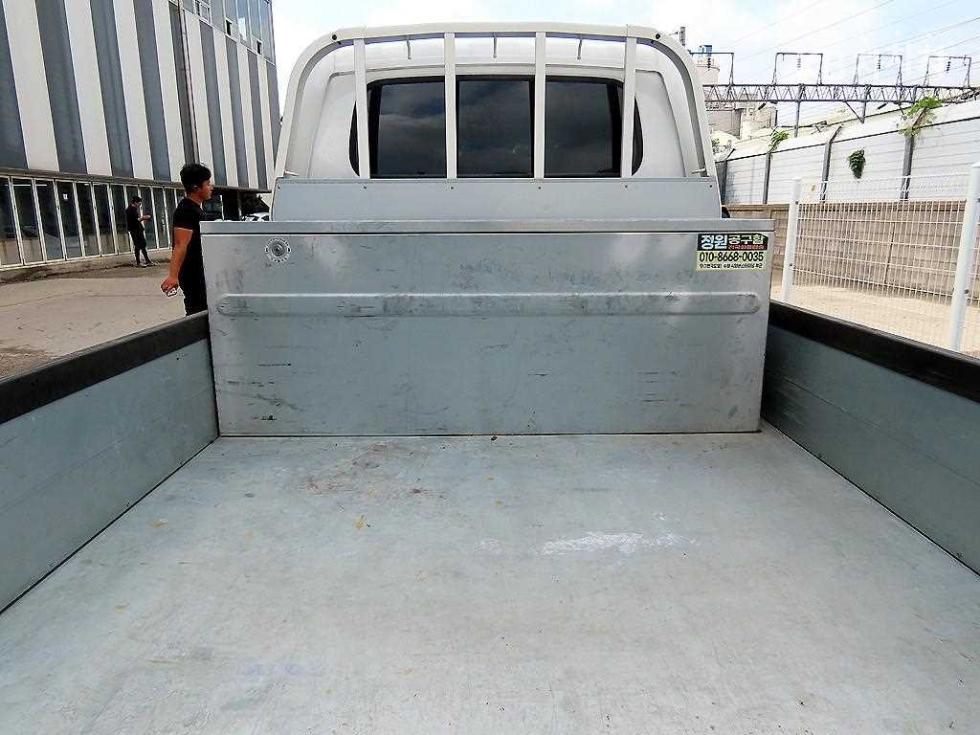 2024 - kia bongo iii
