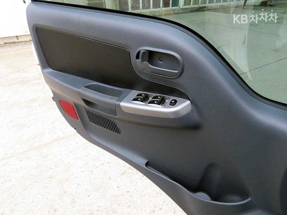 2024 - kia bongo iii