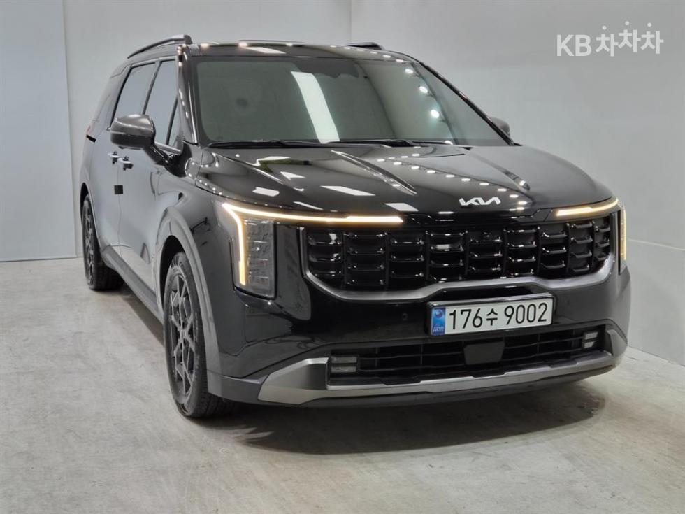 2025 - kia carnival