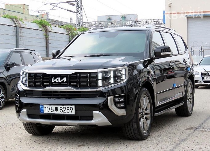 2022 - kia mohave