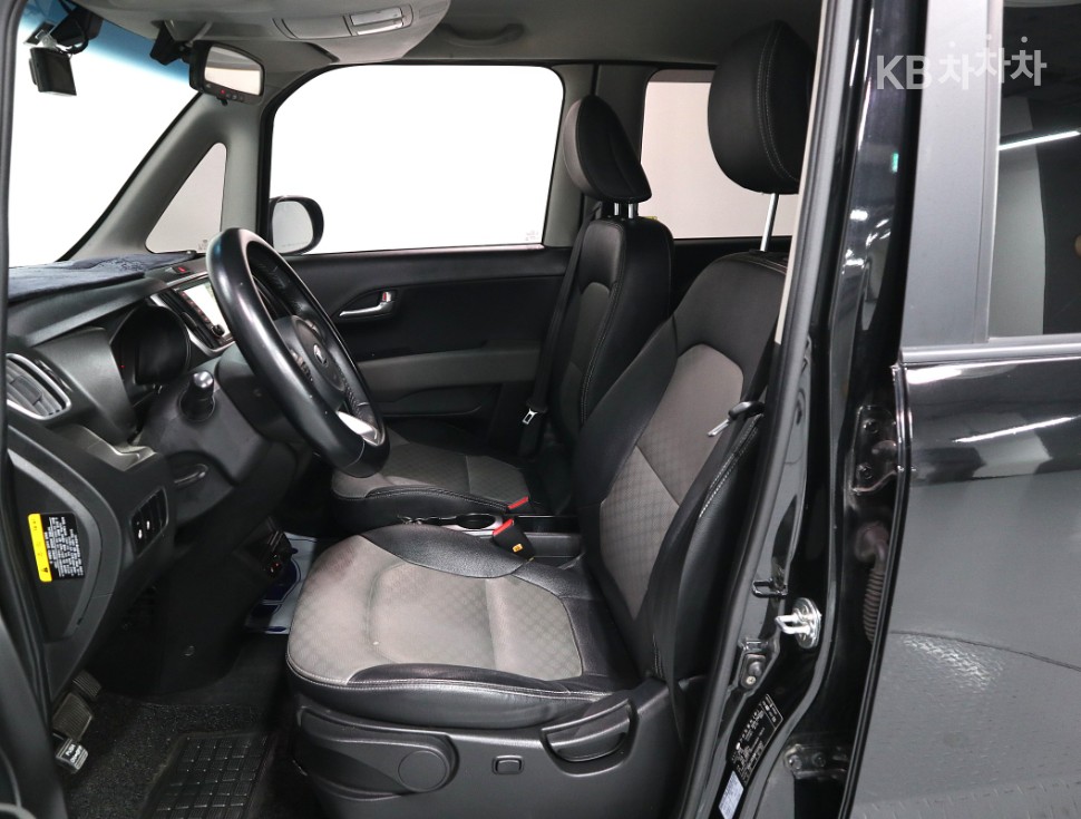 2019 - kia ray