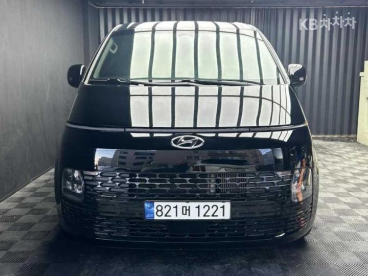 Hyundai Staria 2.2 카고 5 — foto 1