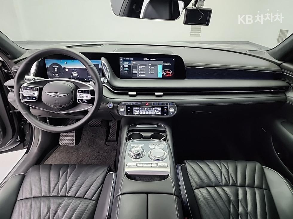 2022 Genesis G90(RS4) photo