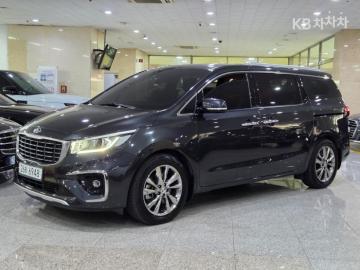 Kia Carnival 9인승 2.2 디젤 — foto 1