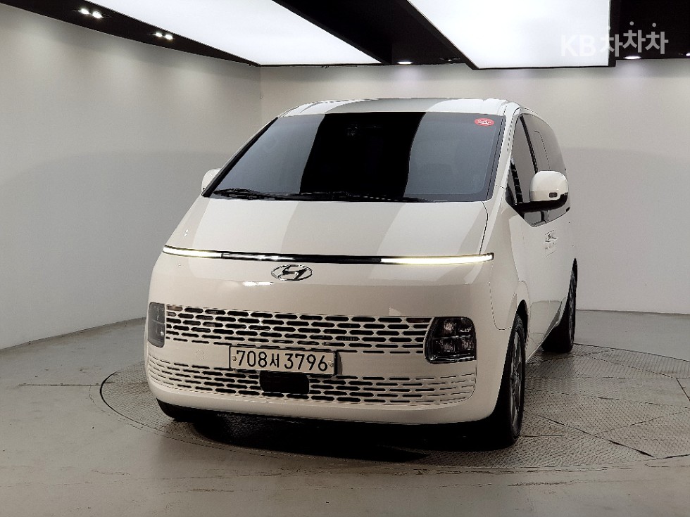 Hyundai Staria — miniaturë 2