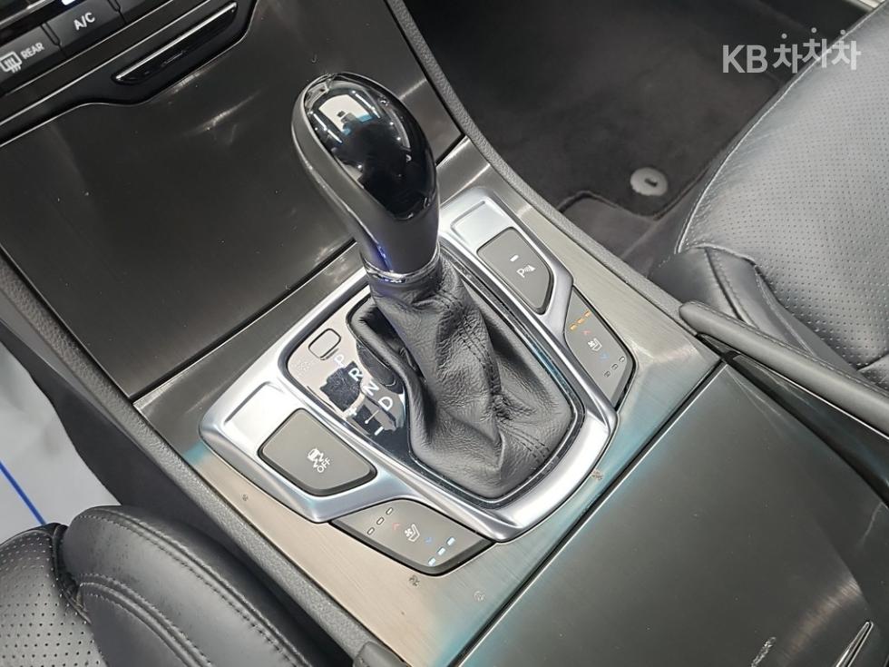 Hyundai Grandeur — miniaturë 8