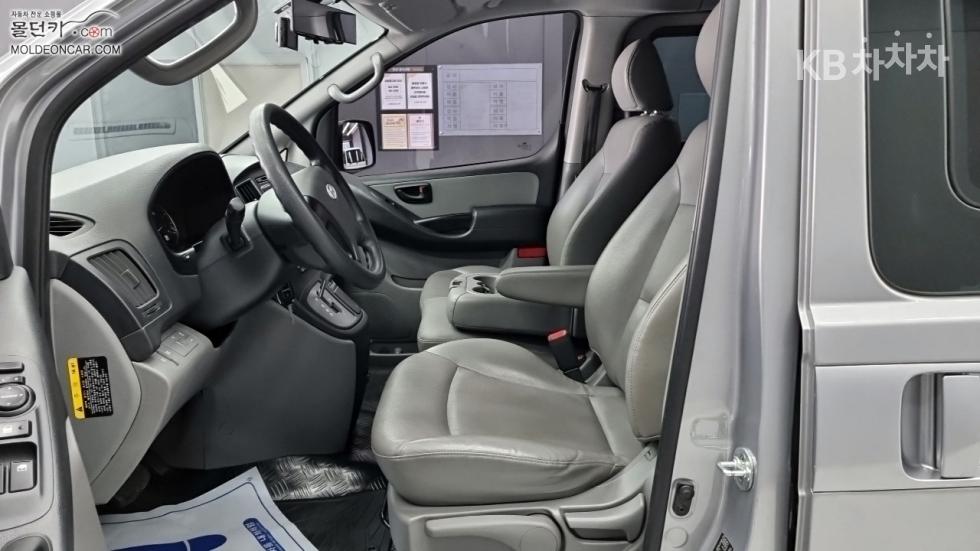 Hyundai Starex — miniaturë 9