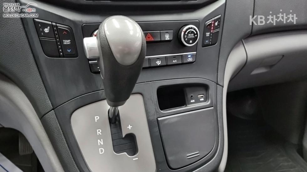 Hyundai Starex — miniaturë 12