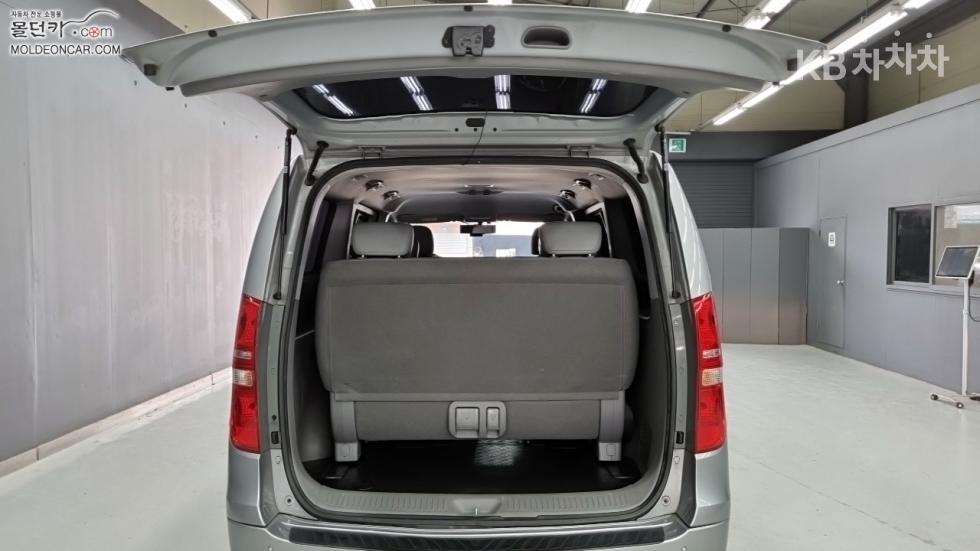 Hyundai Starex — miniaturë 16