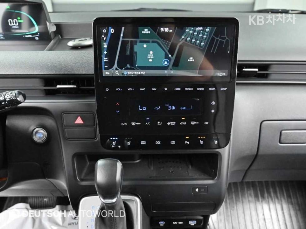 Hyundai Staria — miniaturë 14
