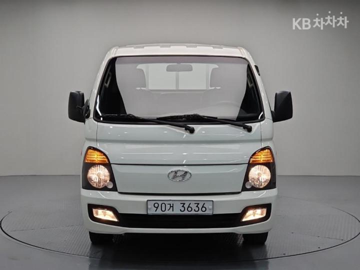 Hyundai Porter Ii 2018 photo 2