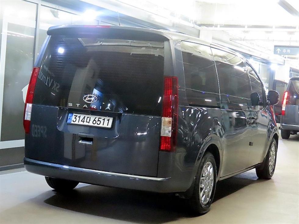 Hyundai Staria — miniaturë 4