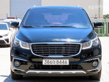 Kia Carnival 9인승 2.2 디젤 — foto 1