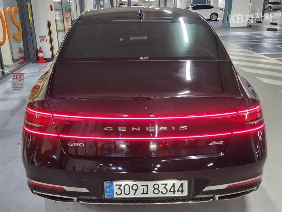 2022 Genesis G90(RS4) photo