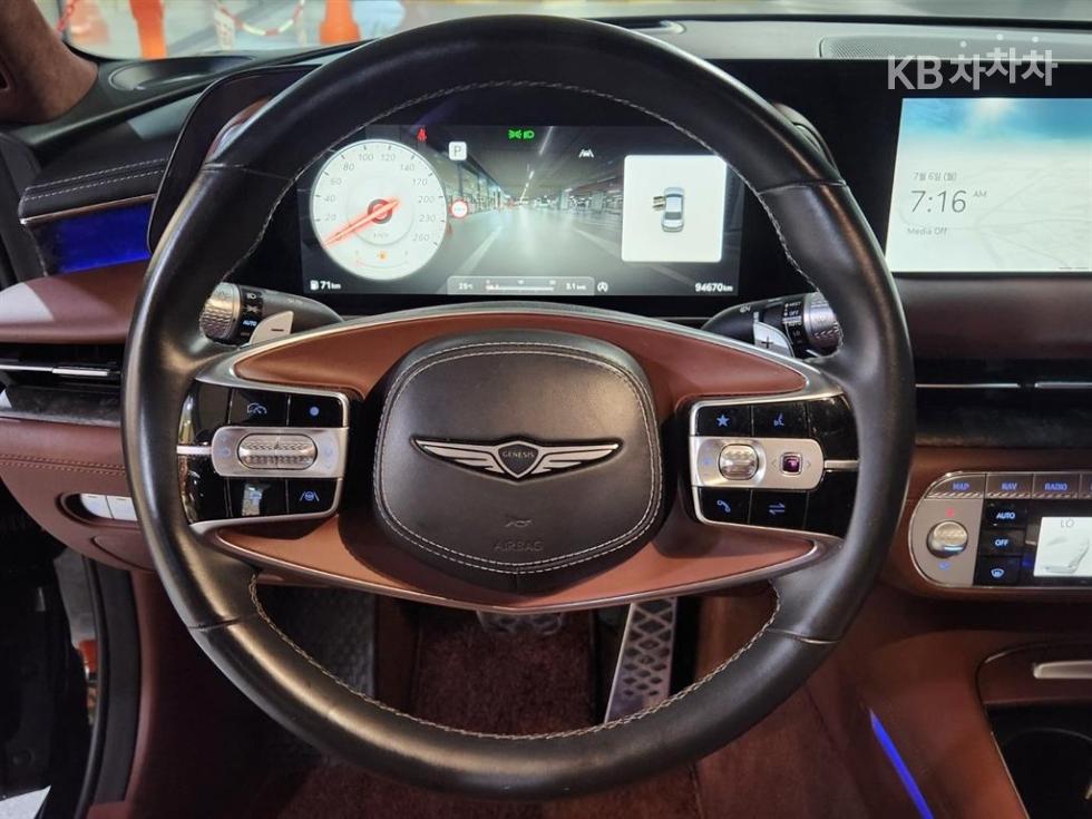 2022 Genesis G90(RS4) photo