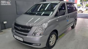 Hyundai Starex 12인승 왜건 CVX — foto 1