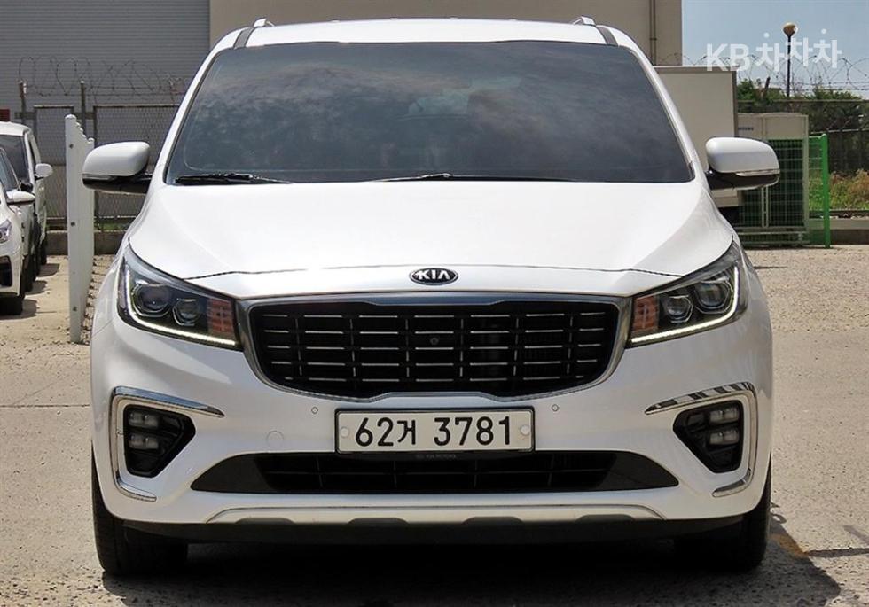 Kia Карнивал