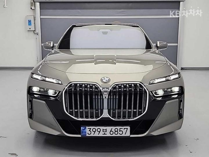 BMW 7er 740i xDrive M Sport Limited — foto 1