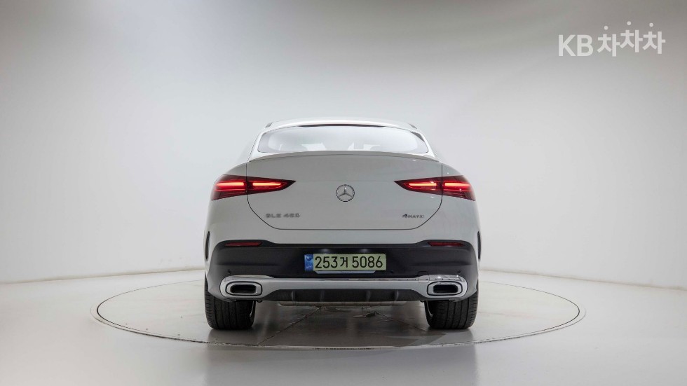 Mercedes-Benz GLE — miniaturë 3