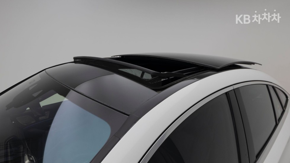 Mercedes-Benz GLE — miniaturë 9