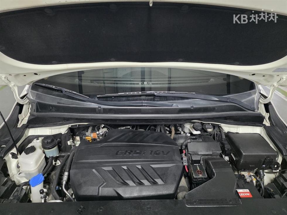 Kia Carnival — miniaturë 20