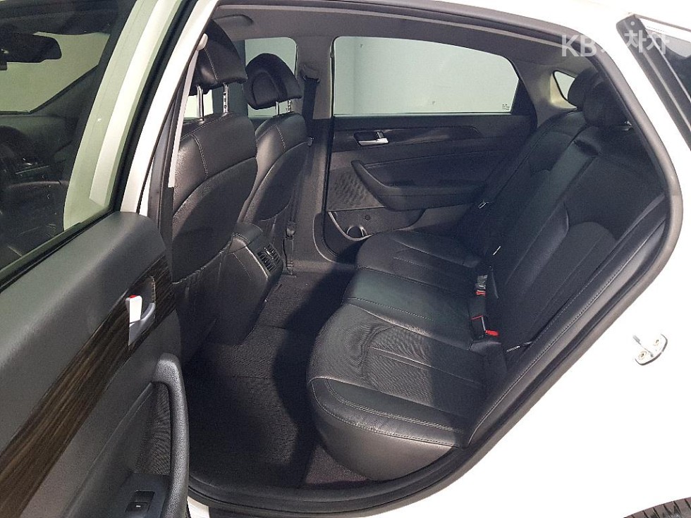 Hyundai Sonata — miniaturë 8