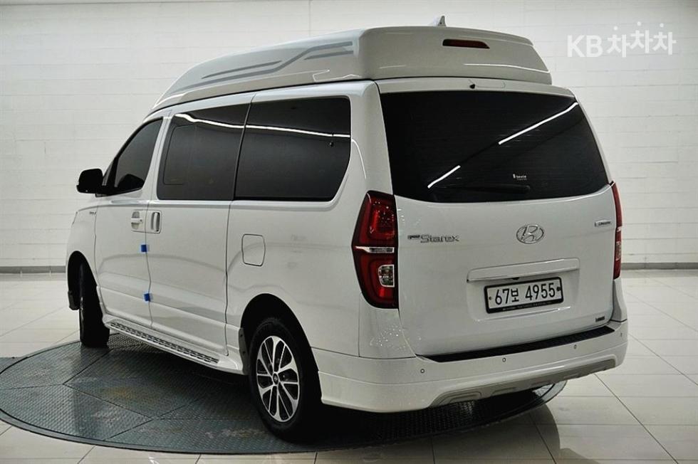 Hyundai Starex — miniaturë 3