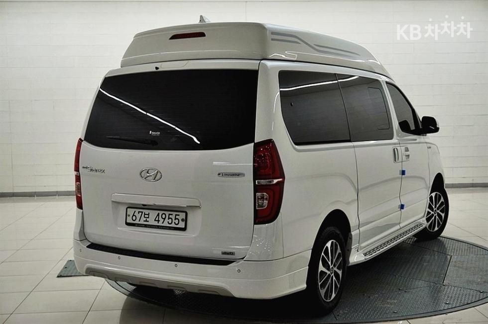 Hyundai Starex — miniaturë 4