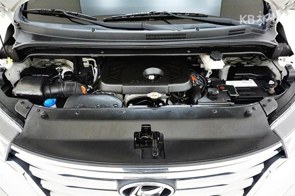 Hyundai Starex — miniaturë 5