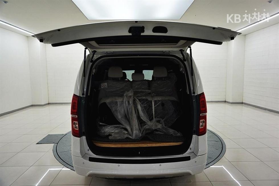Hyundai Starex — miniaturë 20